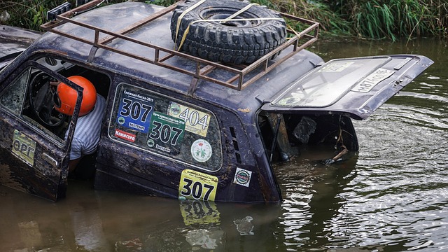 一个发生在 一个发生在