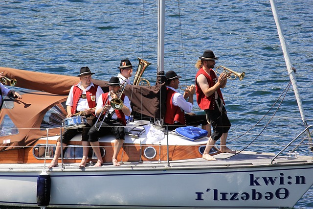 萨拉赫传射+传射双杀曼城 30球21助霸占多榜粉碎一堆纪录_英超_助攻_本赛季.